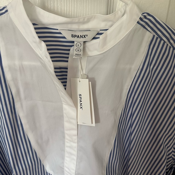 Spanx NWT Blue and White Striped Blouse - size large - Picture 2 of 6